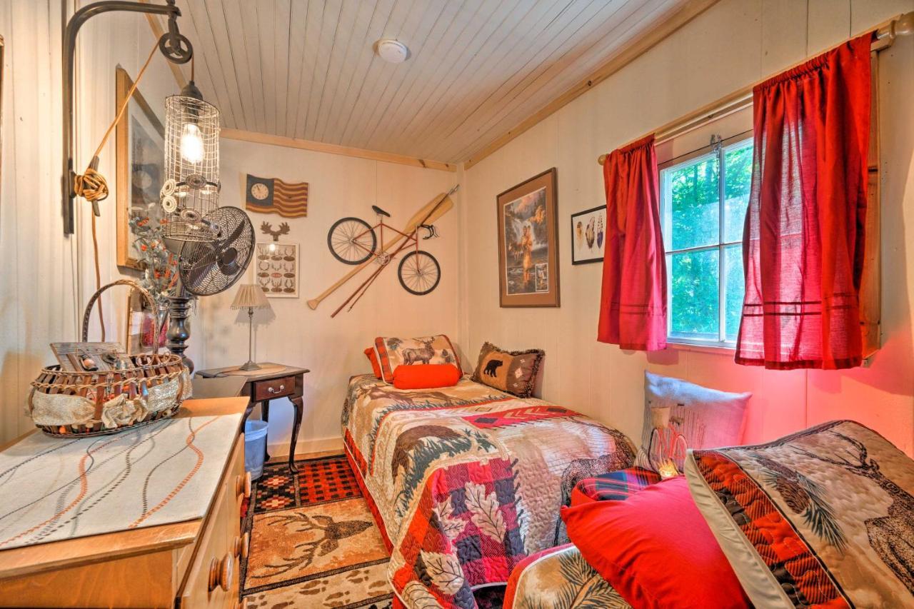 Adirondack Mountains Cottage Near Gore Mountain! Warrensburg Exterior photo