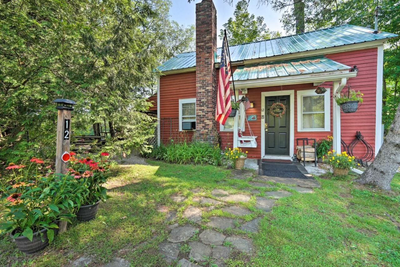 Adirondack Mountains Cottage Near Gore Mountain! Warrensburg Exterior photo